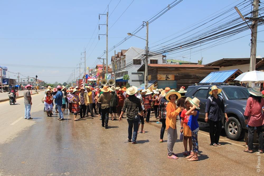 Крестьянский праздник в Таиланде (Peasant celebration in Thailand)