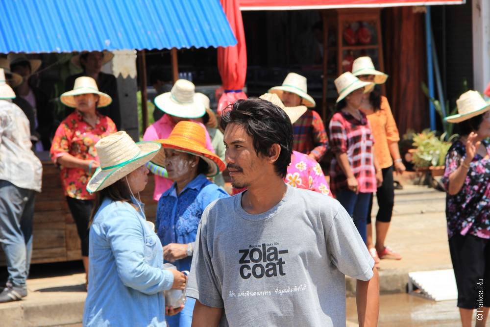 Крестьянский праздник в Таиланде (Peasant celebration in Thailand)