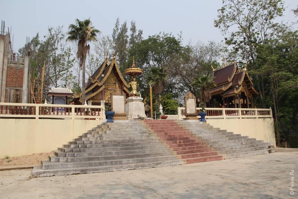 Таиланд - Чом Тонг - Ват Пра Тат Дои Нои (Thailand - Chom Tong - Wat Phra That Doi Noi)
