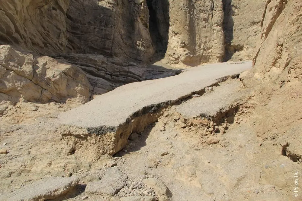 Золотой каньон, Долина Смерти, США (Death Valley, USA)