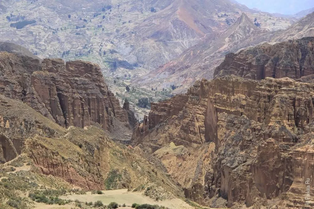 Долина духов, Ла-Пас, Боливия (Valle de las animas, La Paz, Bolivia)